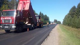 На автодороге Глазов-Красногорское "картами" отремонтировали 1,7 км дорожного полотна