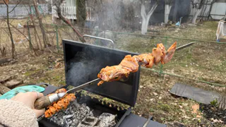 Жителей Рязани предупреждают о штрафах за жарку шашлыков на балконе и во дворе
