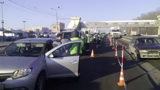 В Рязани провели рейд с массовой остановкой водителей