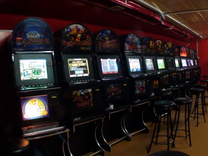 В Нижнекамске пресекли деятельность еще двух игровых салонов