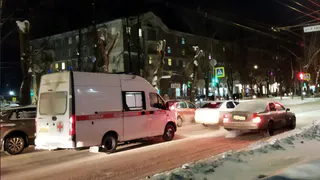 В Рязани человек выпал с балкона на десятом этаже