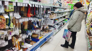 Что можно купить в FixPrice? Китайские пальмовые снеки, кофе, печенья и конфеты - обзор на новинки