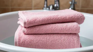 Больше не вывариваю старые полотенца: добавляю 2 ложки на таз - станут как только купленные