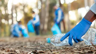 Ольга Хохлова поддержала инициативу проведения субботника в парке "Дружба"