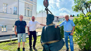 В Пензе обновят памятник Константину Савицкому
