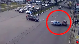 Опубликовано видео момента вчерашнего ДТП на Московском шоссе