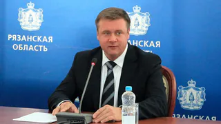 Любимов: чиновники должны решать проблемы, а не отвечать на жалобы