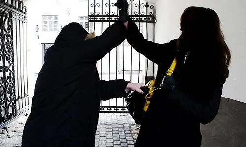 Попался: нижнекамец грабил в Казани молодых студенток