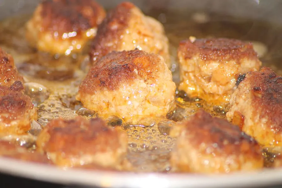 2 ложки в фарш, и котлеты будут сочные и нежные — супер лайфхак от шеф-поваров