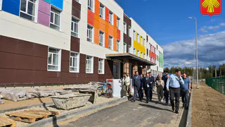 Врио Главы Коми проверил ход строительства новой школы в Ижме