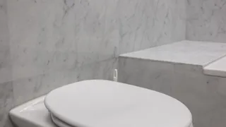 1 ложка на 1 стакан — и унитаз сверкает как новый: ни мочевого камня, ни приставучей ржавчины — лайфхак