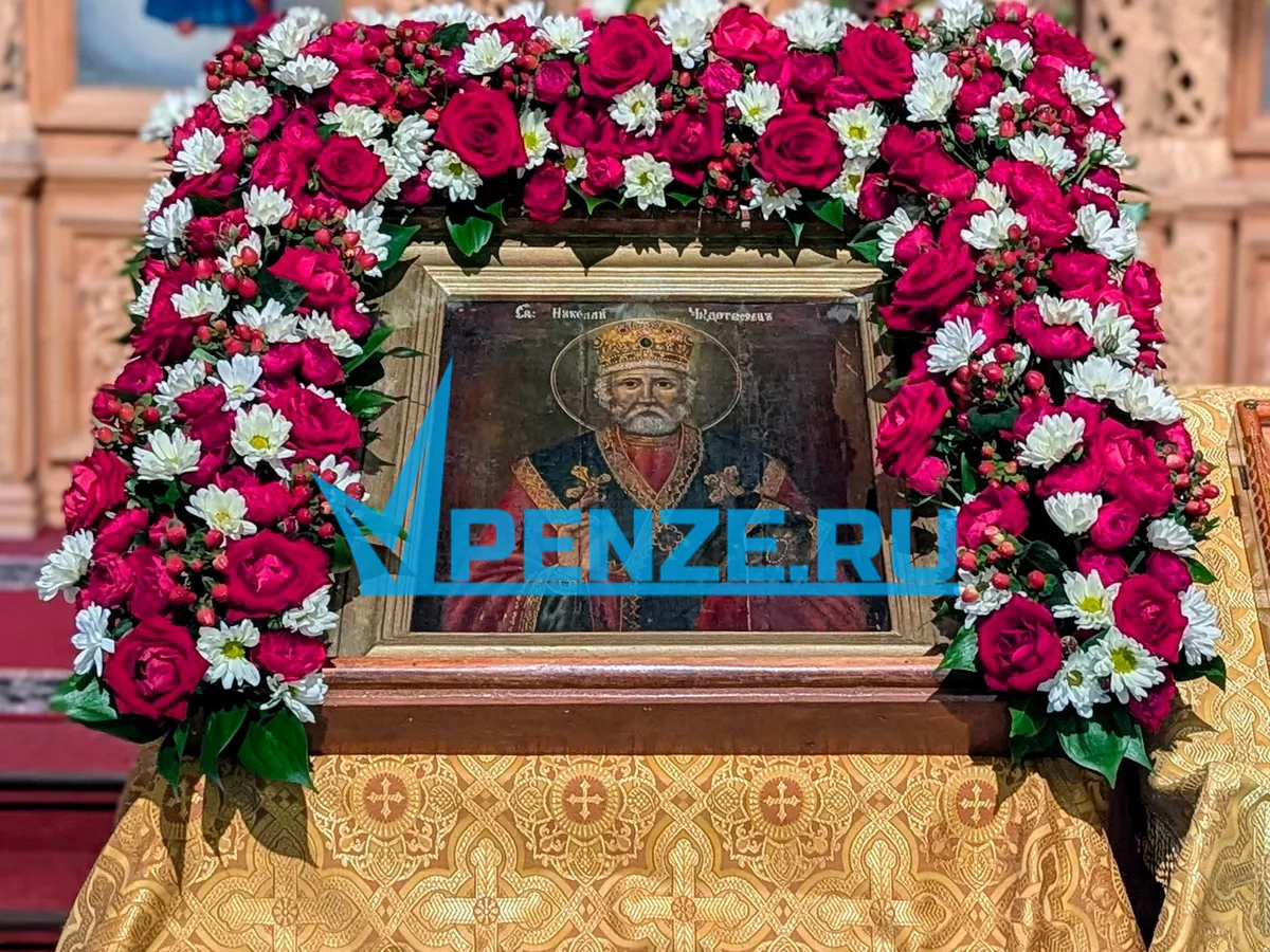 Около 200 верующих из Пензы, Москвы и Санкт-Петербурга встретили Рождество Николая Чудотворца в ахунском храме