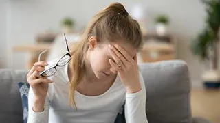 Кардиолог назвал необычные причины резкого снижения давления