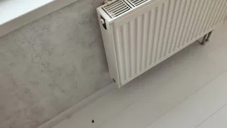 Накрываю так батарею, и она жарит как солнце в пустыне Сахара - в квартире теплее в 2 раза