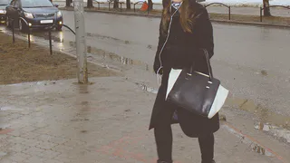 Девушка, которую сбили на пешеходном переходе и “покатали” по всему городу, рассказала всю историю