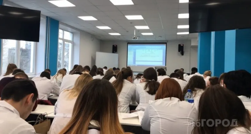 Жительницу республики Коми через суд лишили диплома об образовании