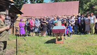 В Чувашии в последний путь проводили 19-летнего штурмовика, погибшего на СВО