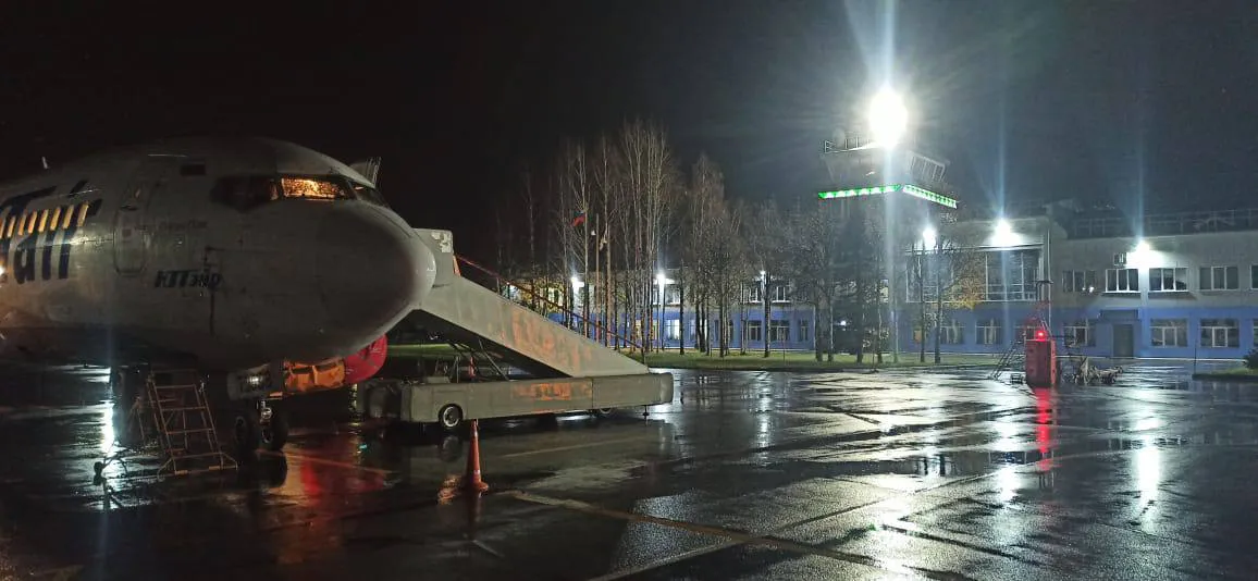 В Коми прокуратура взяла на контроль срыв авиарейса из Ухты