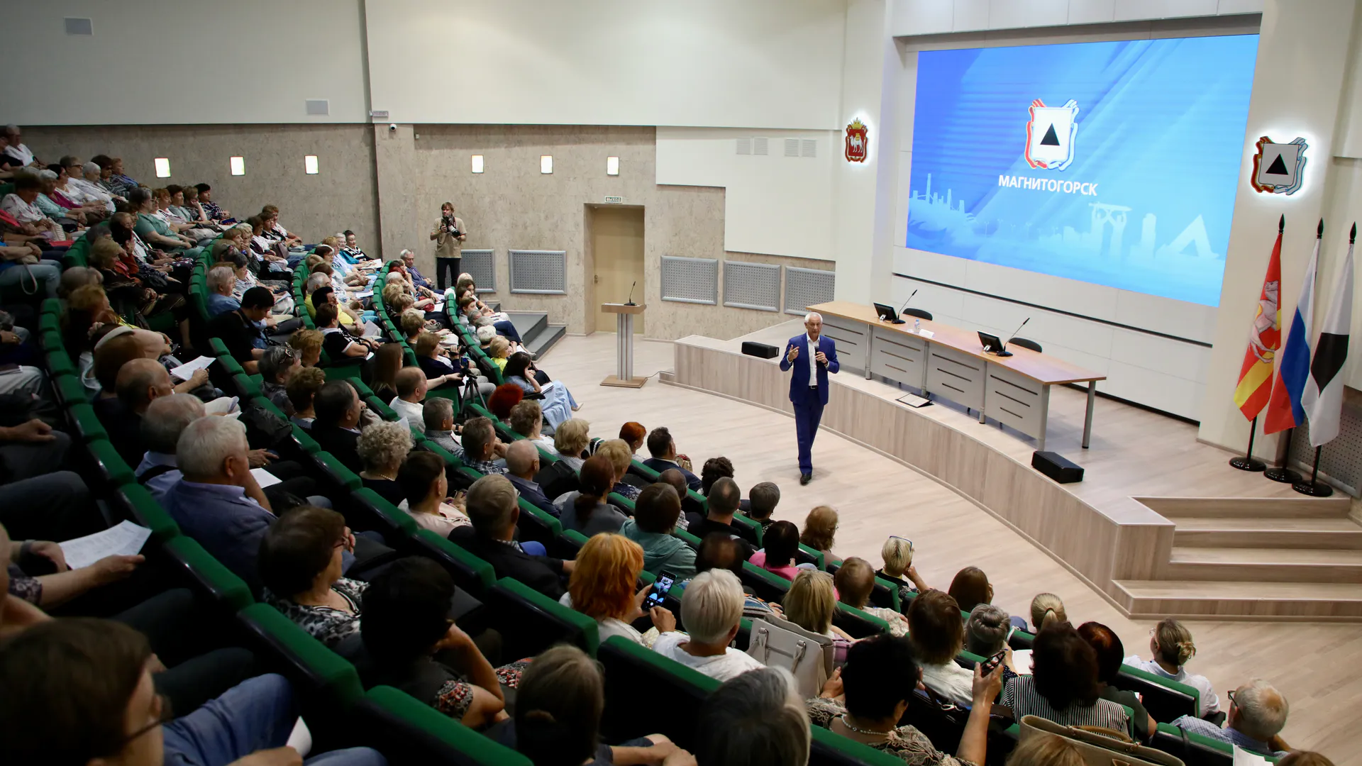 Глава Магнитогорска раскрыл планы развития города на встрече с жителями