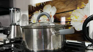 Эксперты назвали самую полезную крупу - даже лучше гречки: избавляет от запоров и снижает вес