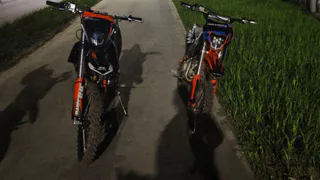 Ночная погоня в Чебоксарах: подростки бросили питбайки и сбежали от полиции