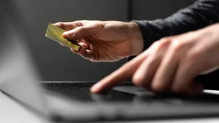 За неделю мошенники обокрали жителей Владимирской области на 32 миллиона рублей