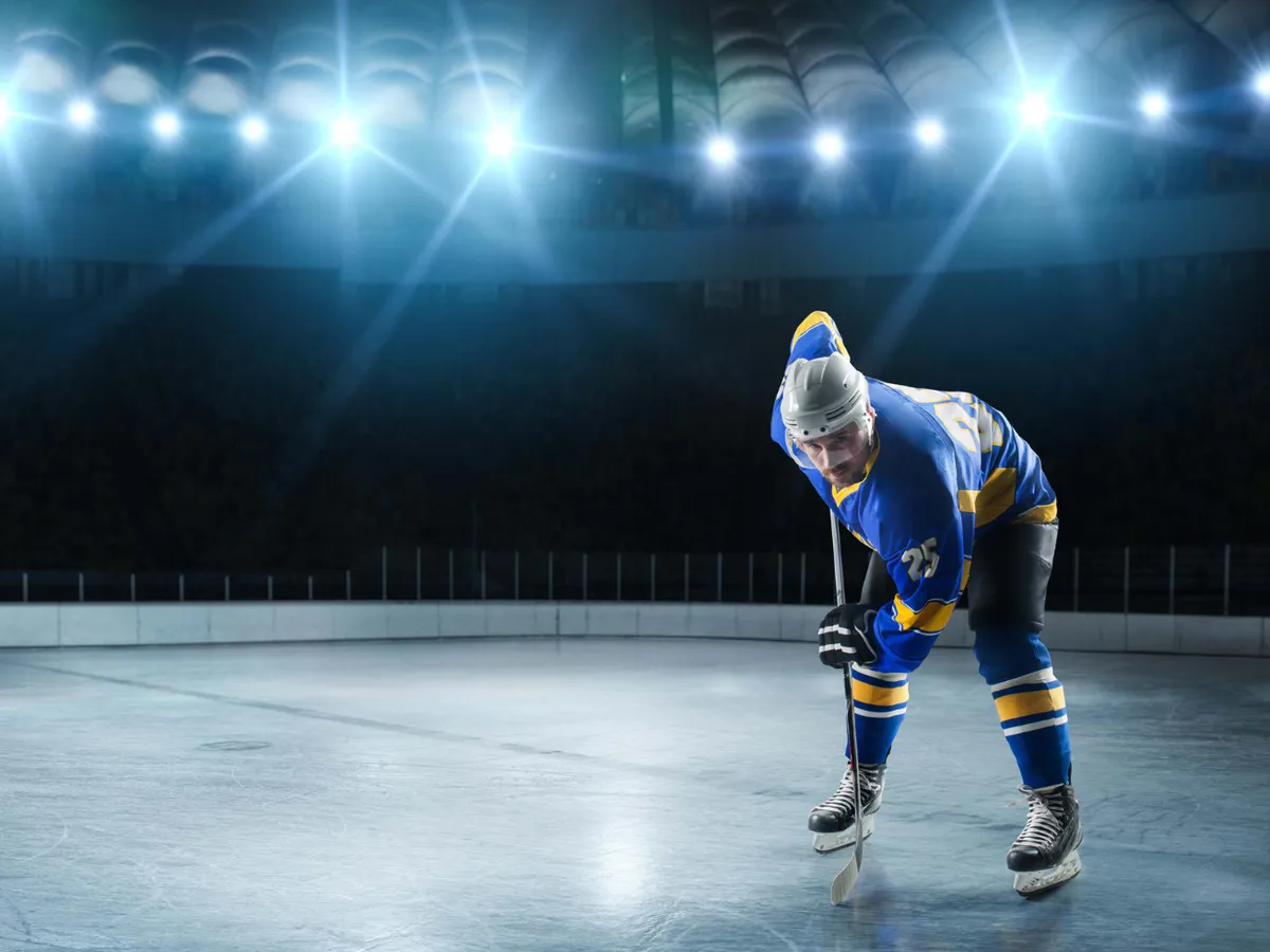 Пензенские хоккеисты разгромили казанцев в матче ВХЛ