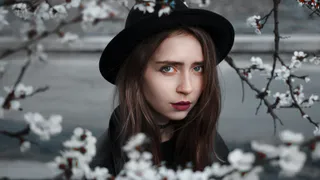 Что женщина осознаёт с годами: стихотворение Ларисы Рубальской, в котором — кладезь житейской мудрости