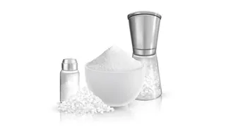 Морская капуста, сок лимона, сушеные овощи 