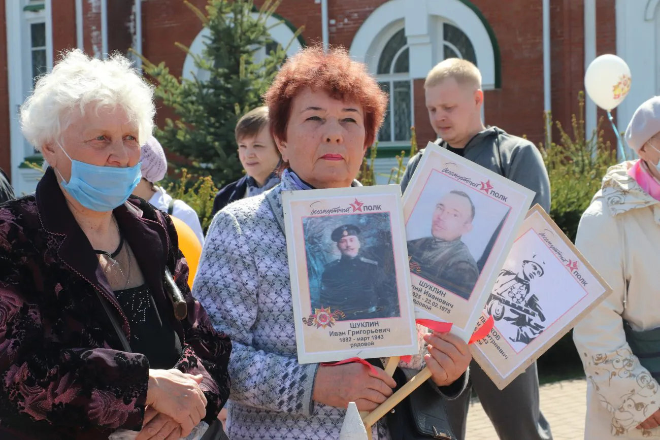 Где в Глазове изготовить транспарант с портретом своего Героя?