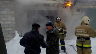 "Для кого-то воскресное утро доброе, а для нас нет": Очевидцы сообщили о пожаре в Касимове