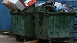 Один на всех: в Нижнекамске на восемь домов установлен единственный контейнер