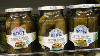 Опасные для жизни консервы Меленковского завода не убрали с полок рязанских магазинов