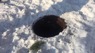 В Татарстане ребенок провалился в канализационный люк