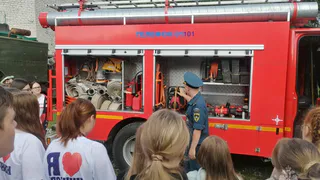 Сотрудники МЧС провели инструктаж в детском лагере Вязниковского района