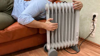 Михаил Ромодин рассказал о ситуации с подачей отопления в Рязани