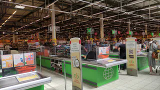 Купюры больше не будут принимать в магазинах уже с 1 августа: россияне потрясены