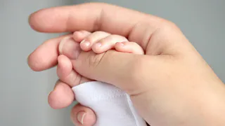 Малков назвал шаги к снижению младенческой смертности