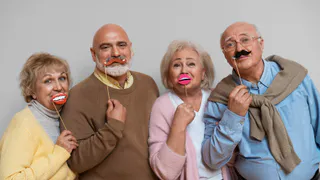 От 60 лет и старше: пенсионеров ждет новая льгота с 2 марта
