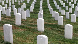 В Суземском районе выявили нарушения в содержании кладбищ