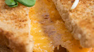 Закуска за 5 минут: её готовят все, кого я знаю, даже на Новый год – быстро, очень вкусно и цена не кусается