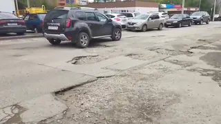 Проехать можно только на танке: рязанец пожаловался на состояние дорог на Гоголя