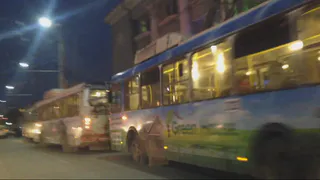 На площади Ленина образовалась пробка из троллейбусов