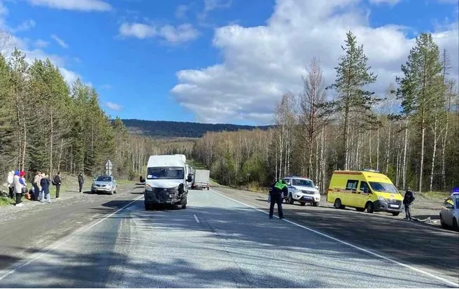 Автобус с пассажирами попал в ДТП в Челябинской области