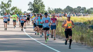 Спортсменка из Чувашии подарит тысячу долларов победителям забега на берегу озера Байкал