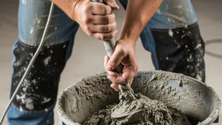 Добавил в цемент - и навсегда забыл о трещинах: советские строители знали толк в бетоне и строительстве