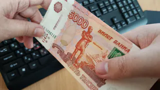 Ещё раз по 10 тысяч рублей на детей: россиянам озвучили дату выплат в августе