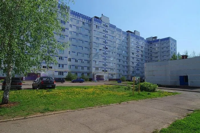 «Три месяца поднимаемся до 9-го этажа с маленьким ребенком, сама я беременная, уже 38 недель»