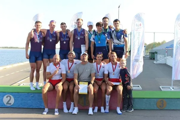 Магнитогорские гребцы завоевали серебро на Чемпионате России