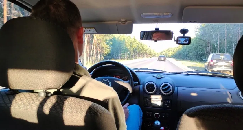 С 1 сентября всех водителей обяжут пересдавать на права: это не единственное изменение